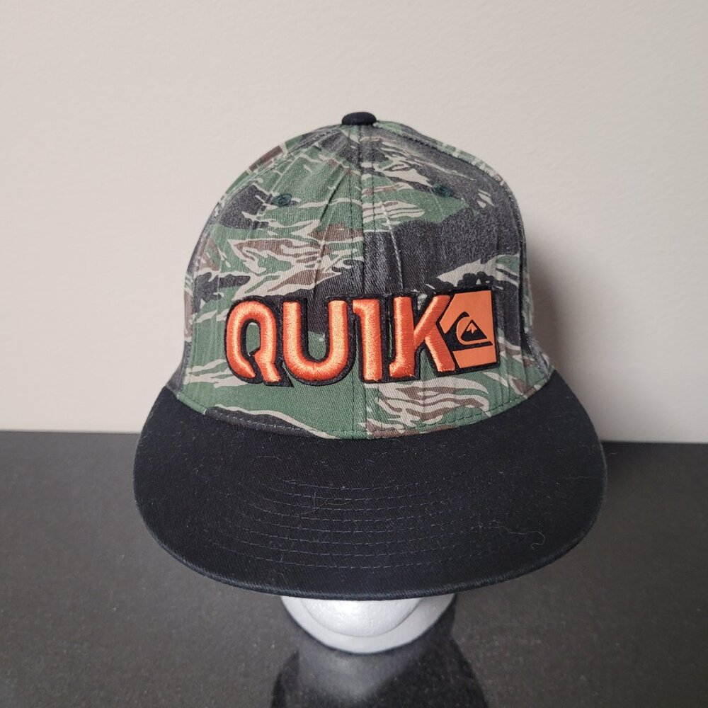Quiksilver Camo Flat Brim Snapback Cap S/M (6 1/8 – 7 1/4) Streetwear Skate